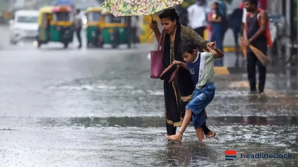 Monsoon Alert: Heavy Rain and Thunderstorm Warning in 13 Indian States