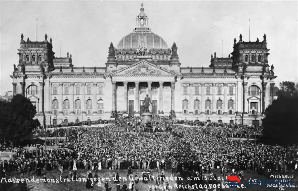 The Treaty of Versailles, Keynes, and German Reparations After the Great War