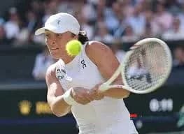 Iga Świątek Begins Wimbledon 2026 Title Defense with Strong Opening Performance