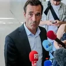 Mayor of Arcachon Yves Foulon Faces Legal Action After Viral Confrontation