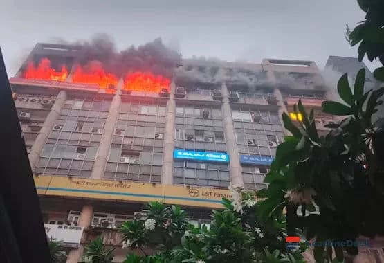 Fire Incident Reported at Commercial Building on Barakhamba Road, No Casualties