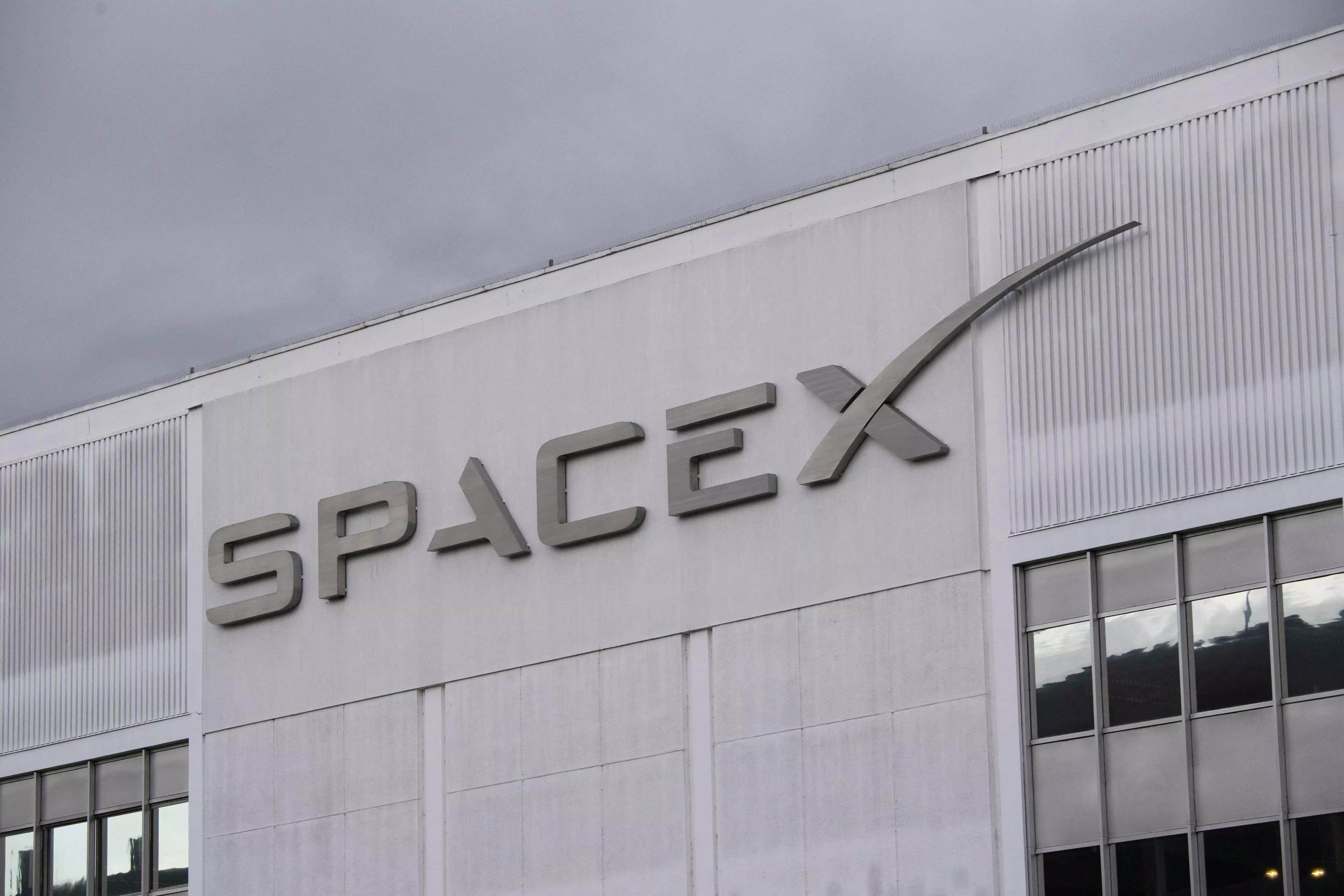 SpaceX IPO: Largest Ever Public Debut Set to Make Elon Musk a Trillionaire