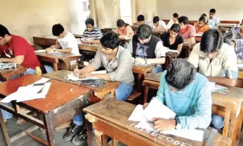 SSC Supplementary Test: 1,599 Miss Third Language Exam