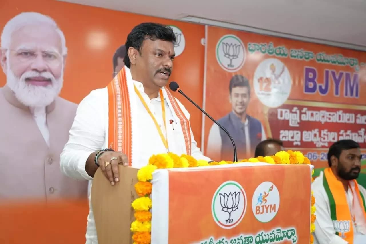 AP BJP Chief Urges Youth to Enter Politics and Build Viksit Bharat