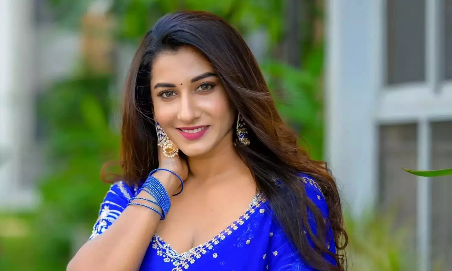 Vishnu Priya Sparks Online Debate Following Candid Dating History Reveal