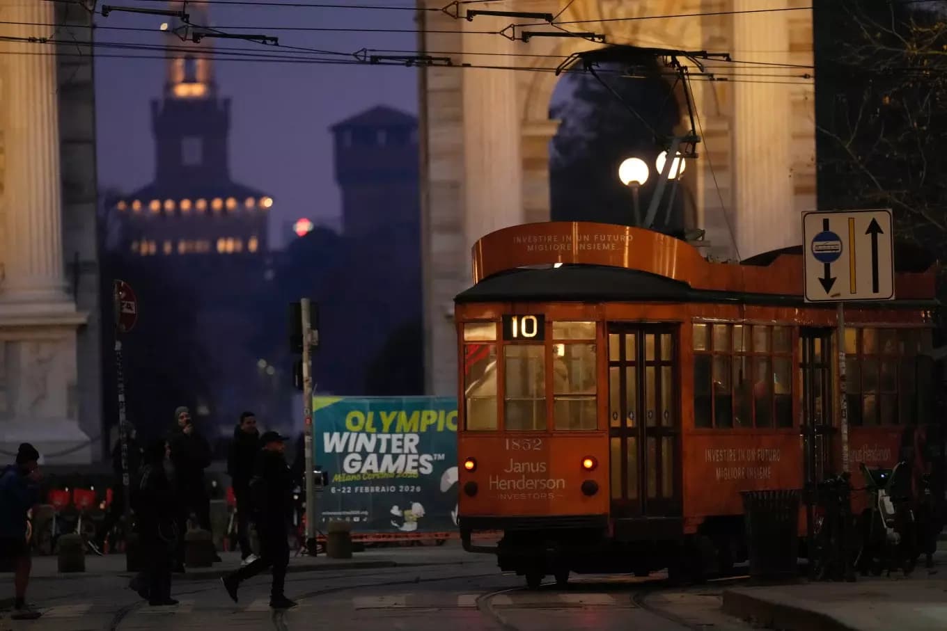 Milan Probes Tram Drivers Over Misuse of Passenger CCTV Images
