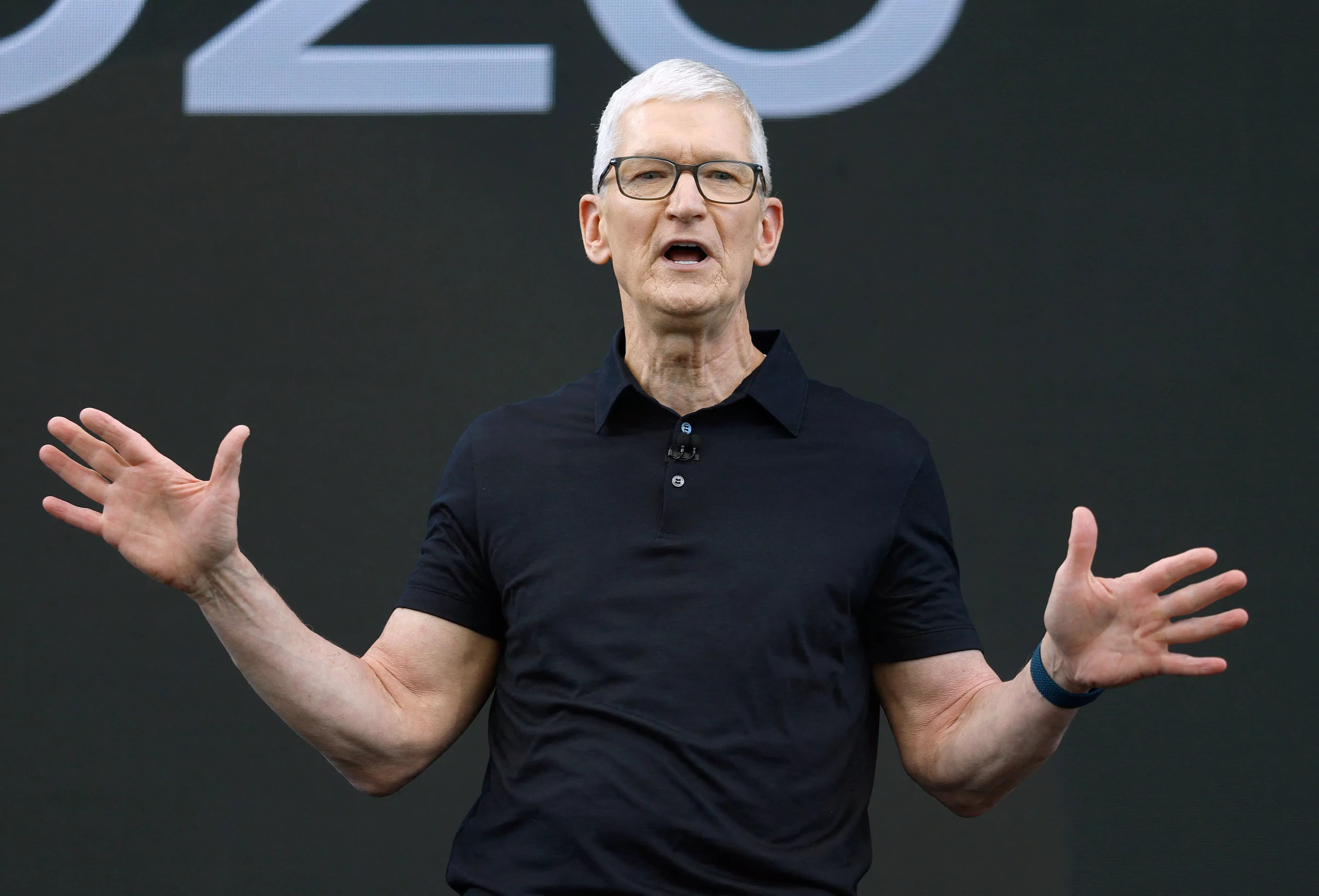 Apple CEO Warns AI Boom Makes Price Increases Unavoidable for Tech Products