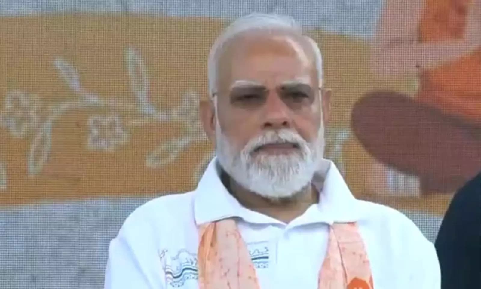 PM Modi Leads Massive International Day of Yoga Celebrations in Kolkata