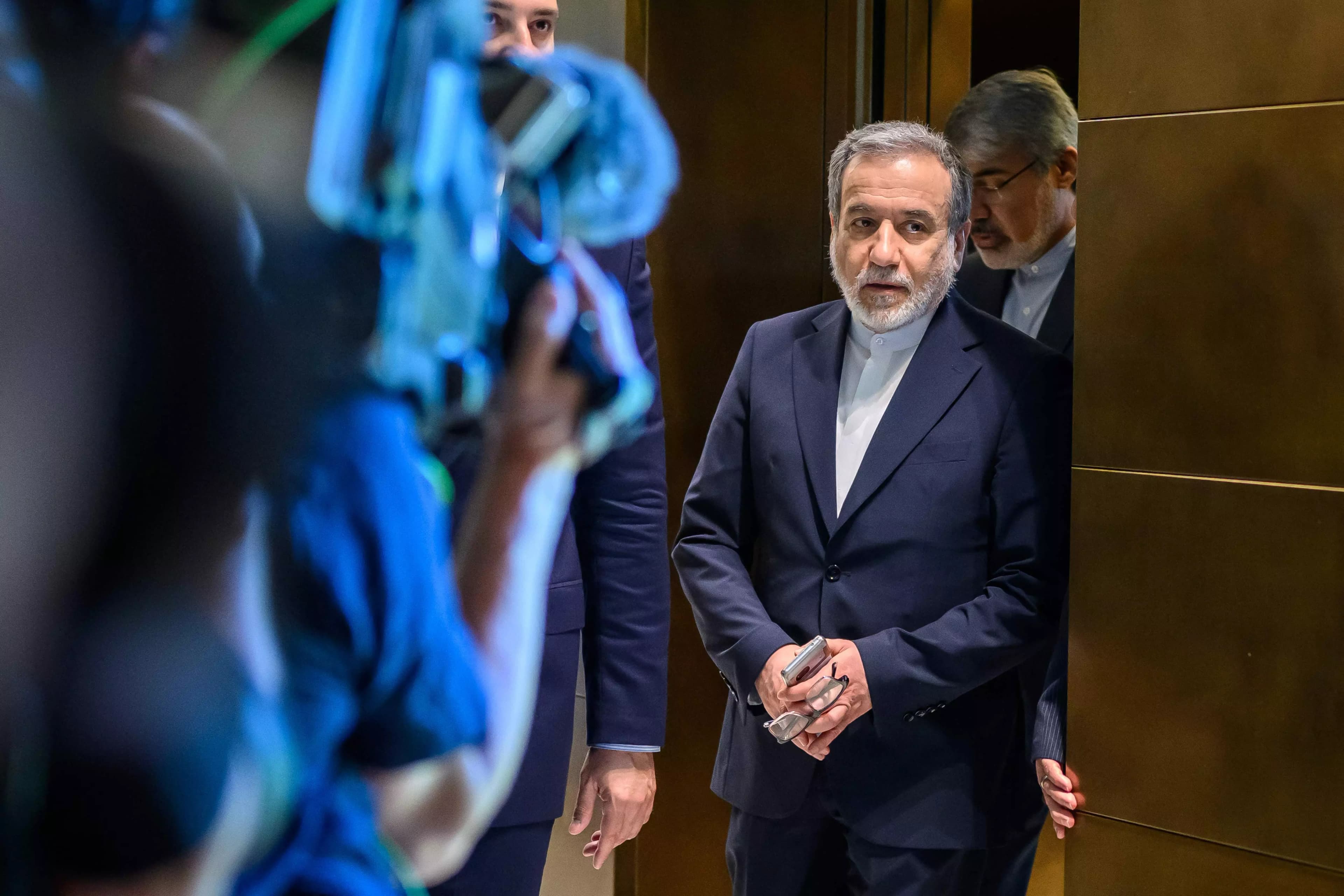 Iran Reports Major Progress in Talks to End Lebanon War Following US Engagement