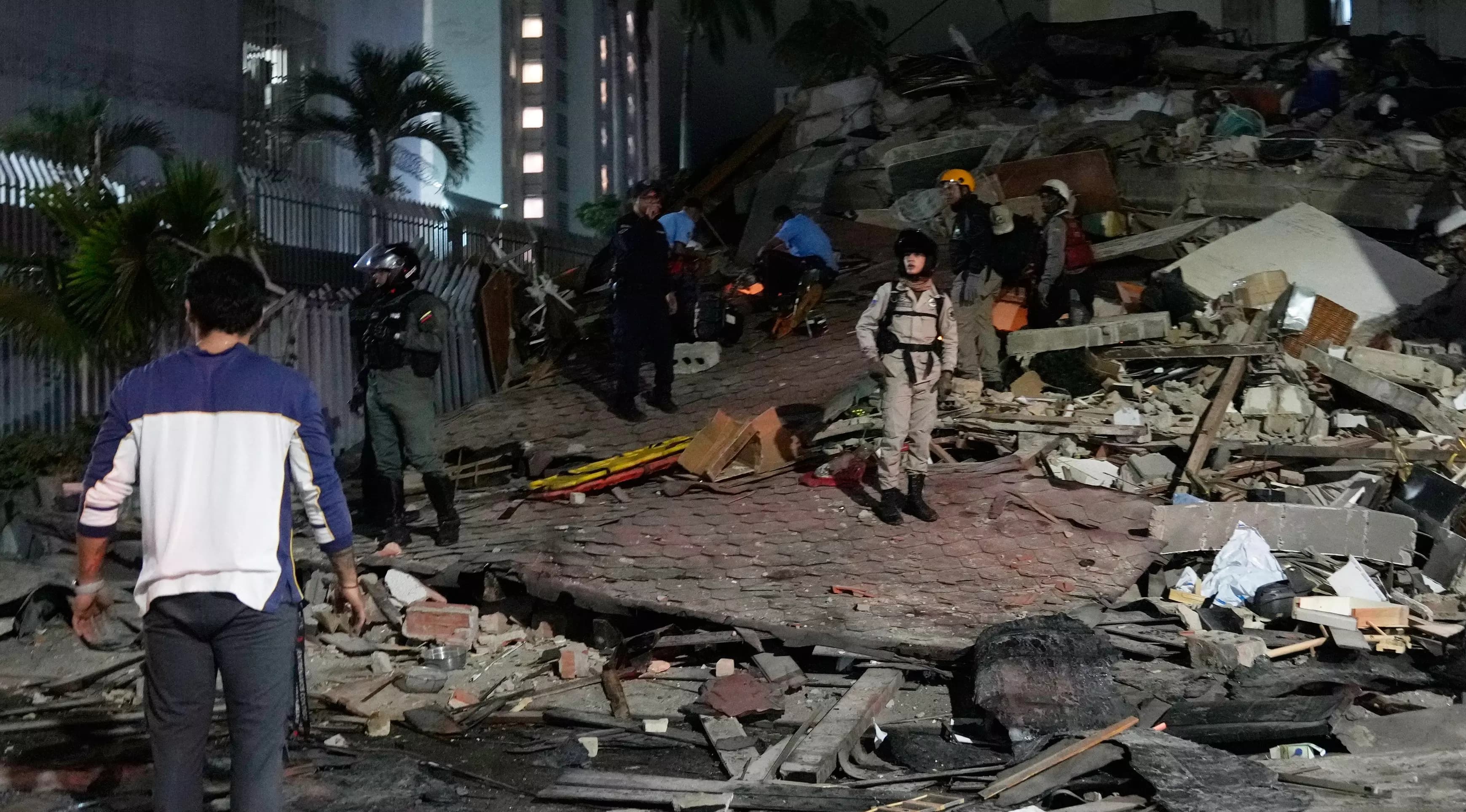 Devastating Twin Earthquakes Strike Venezuela: Hundreds Trapped in Rubble