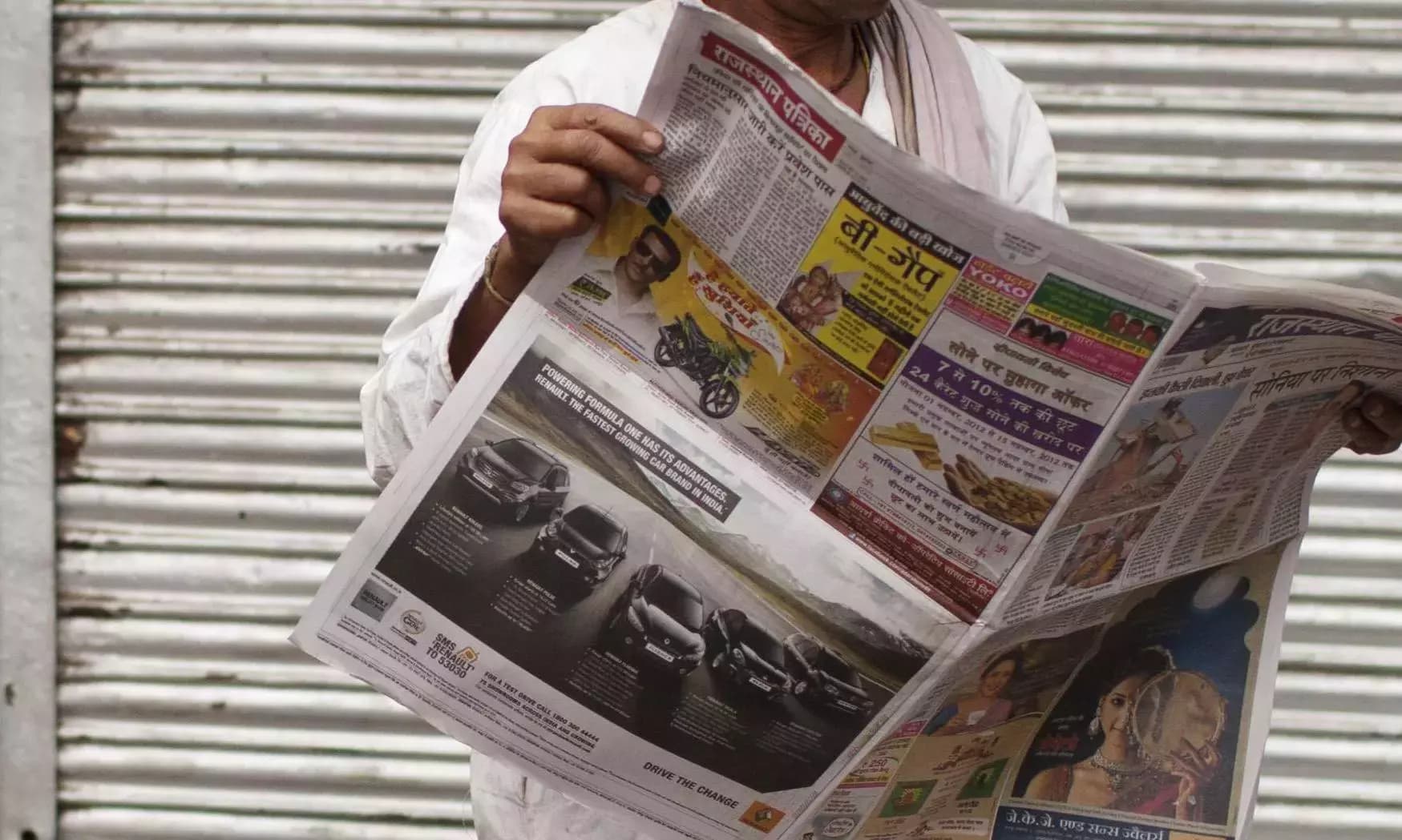 Why the Habit of Newspaper Reading Still Matters in the Digital Age