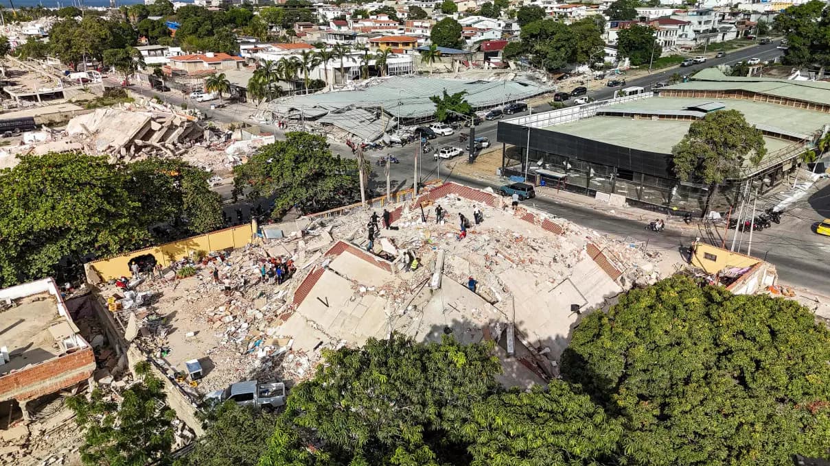 Frustration Mounts in Venezuela as Earthquake Death Toll Reaches 1,430