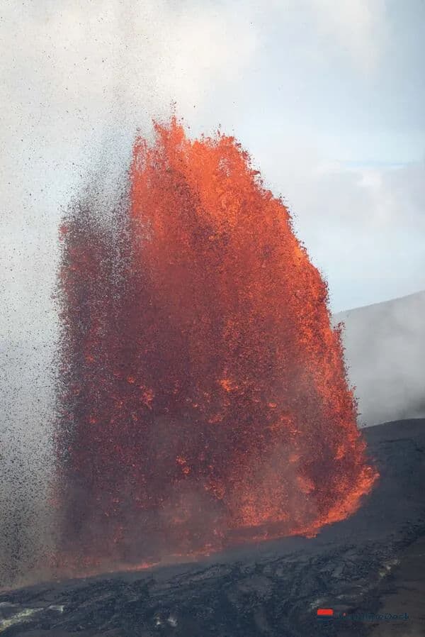 How High Can a Volcano Throw Lava During an Eruption?