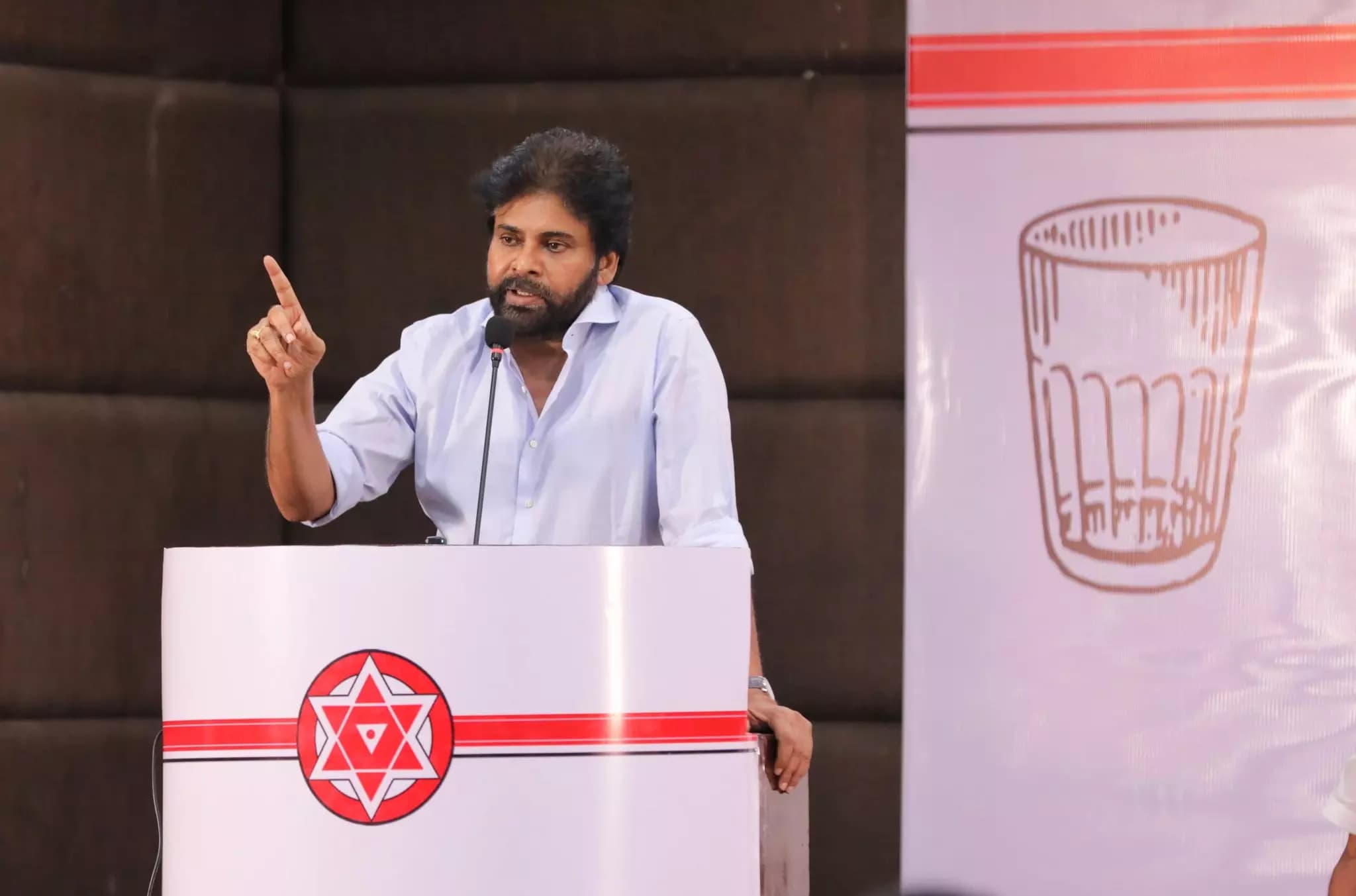 Jana Sena Chief Kalyan Criticizes BJP on Jagan Mohan Reddy Issue