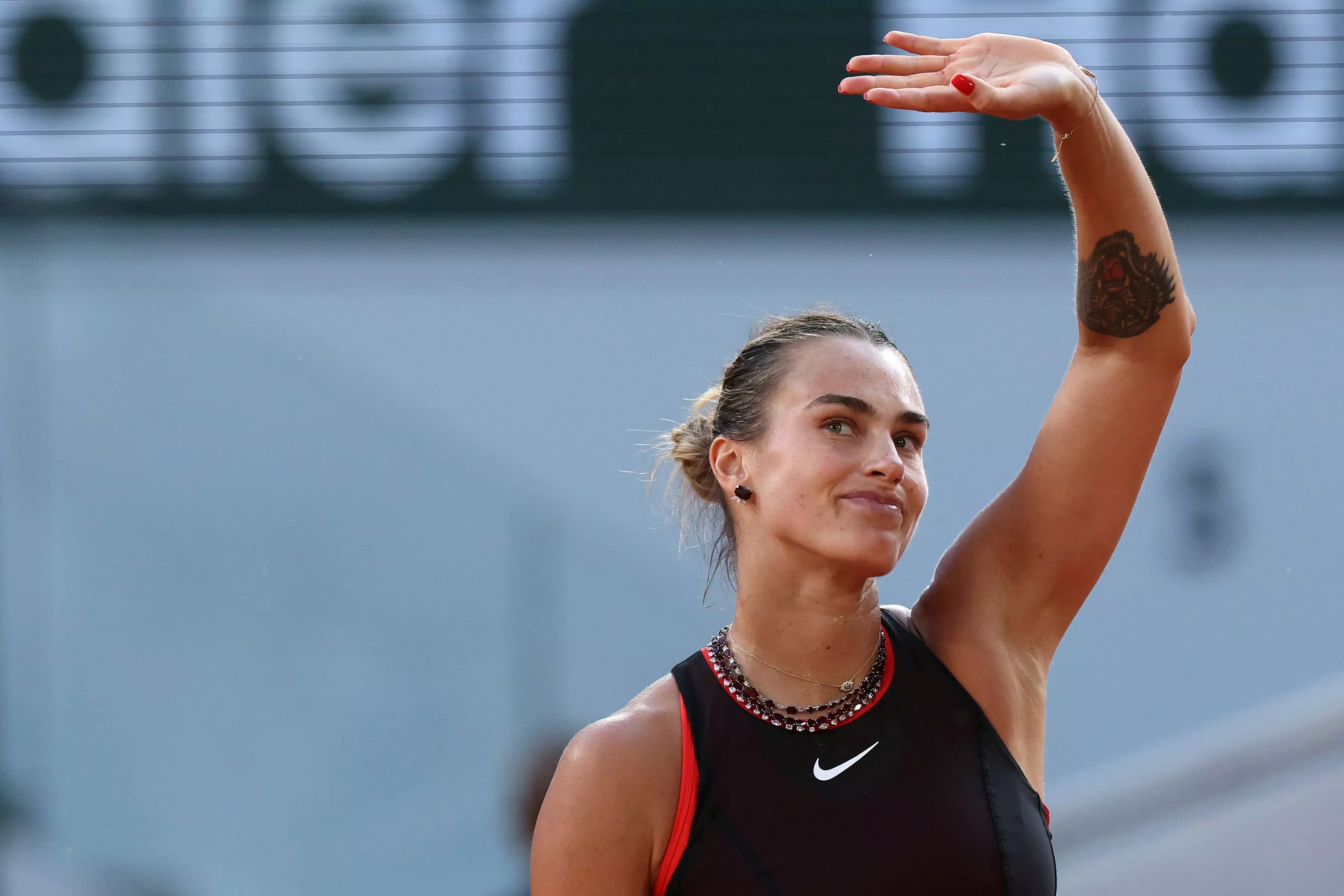 World No.1 Aryna Sabalenka Advances into Third Round at French Open