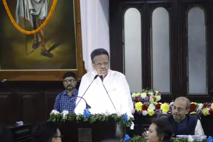 TMC Mayor Firhad Hakim Steps Down As Kolkata Mayor