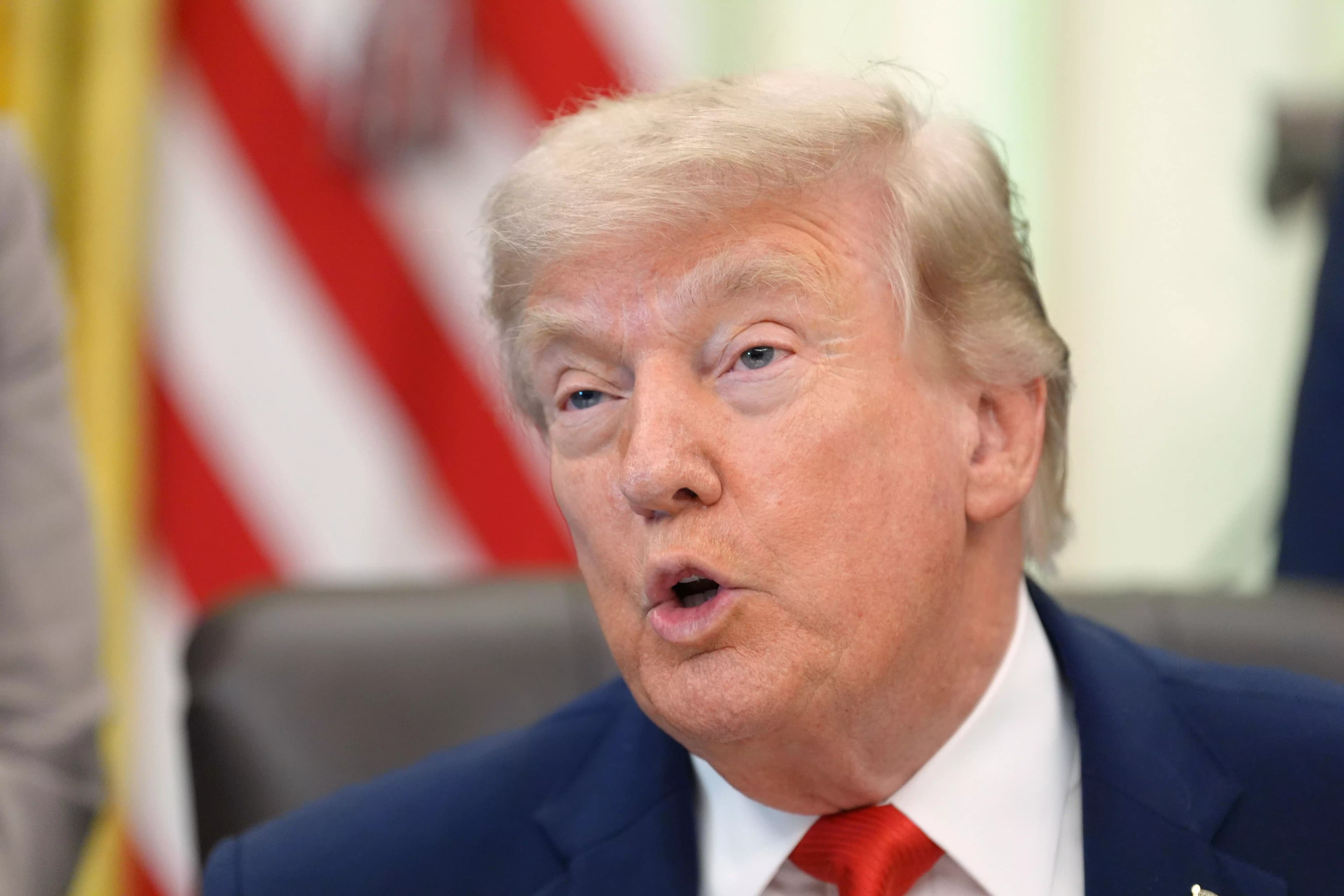 Donald Trump Confirms Strait of Hormuz Will Reopen After Iran Peace Deal