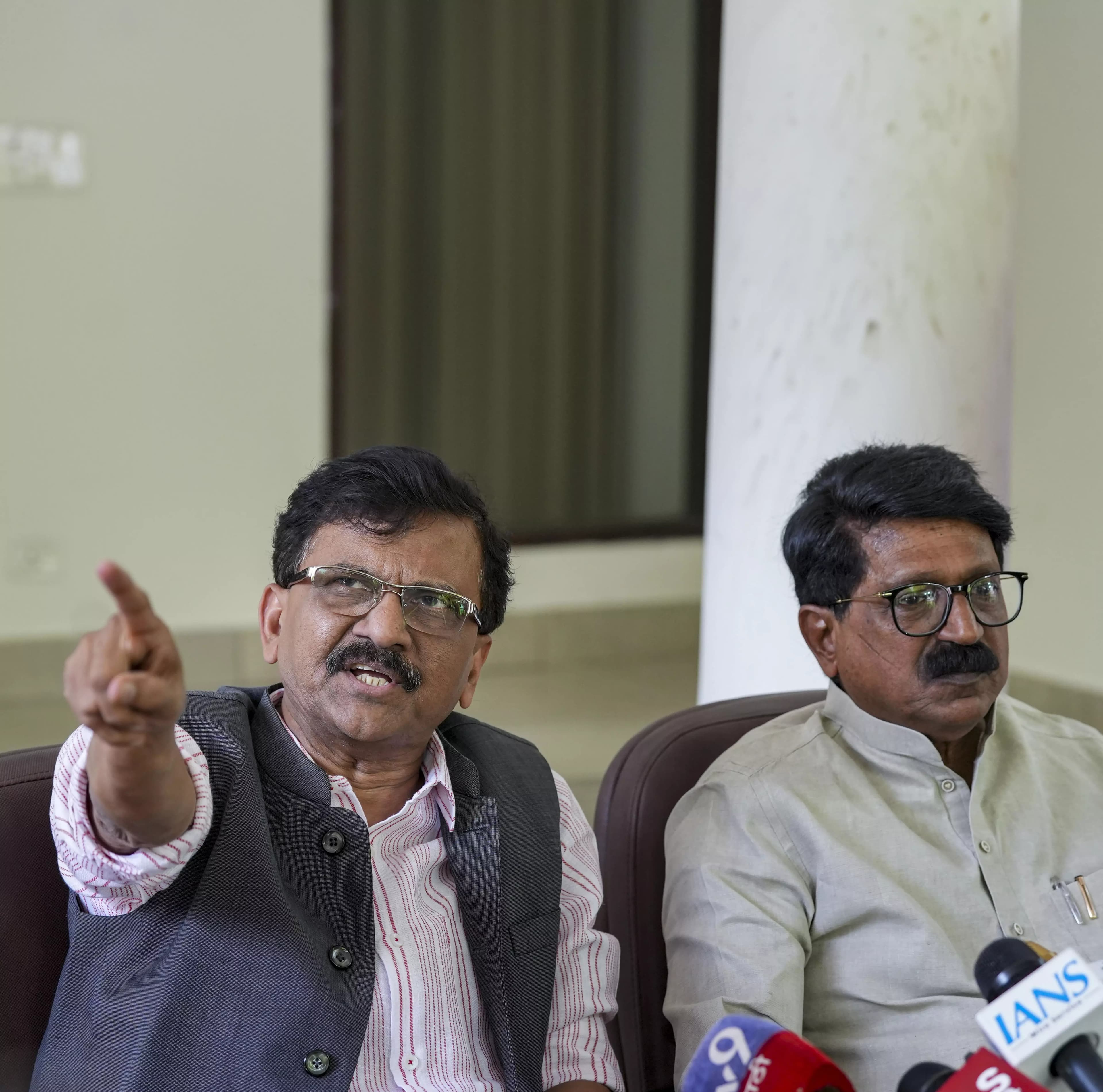Shiv Sena (UBT) Issues Strict Whip to MPs Amid Ongoing Rebellion Concerns