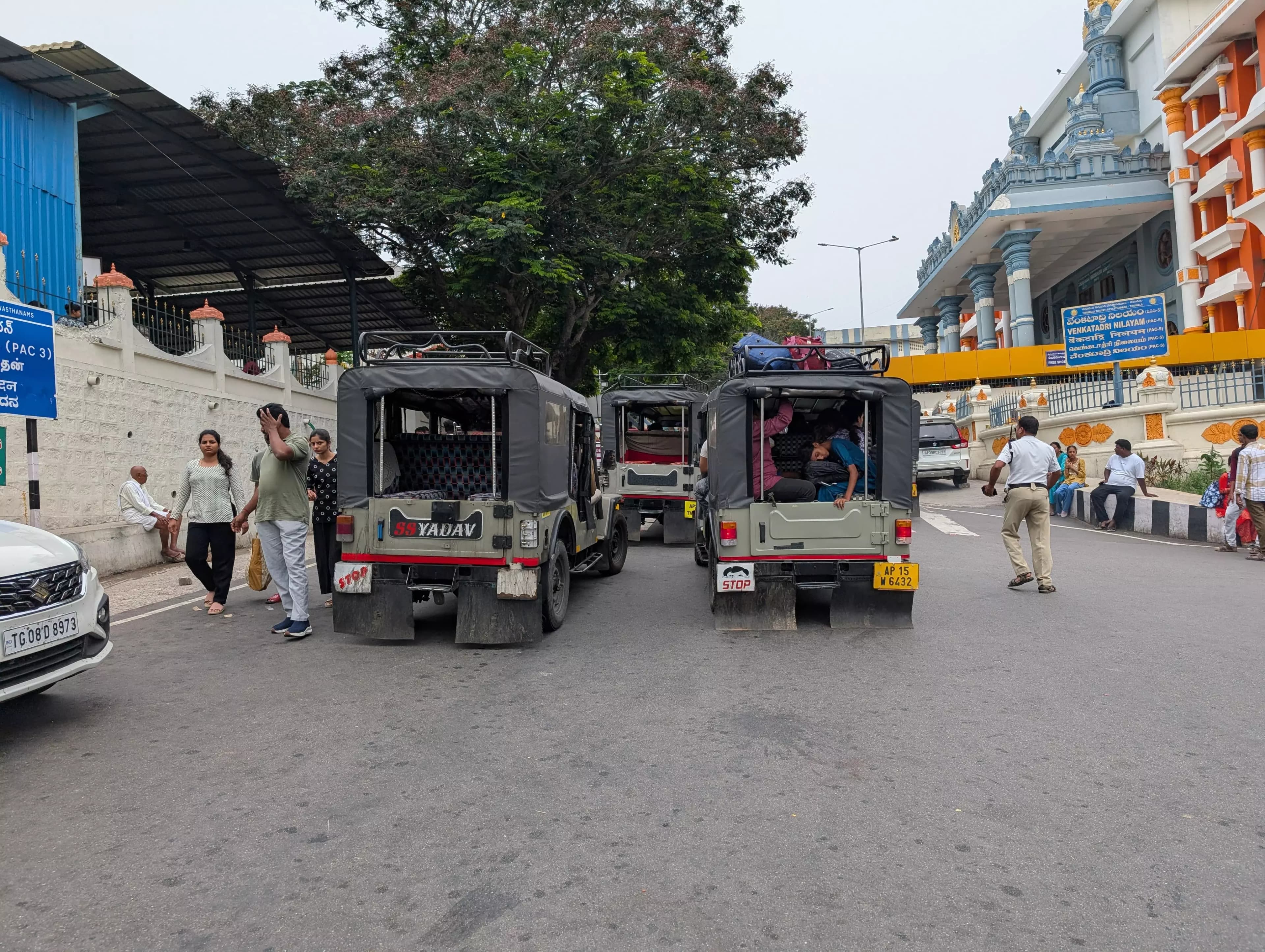 Tirumala Pilgrims Face Rampant Private Taxi Overcharging and Traffic Congestion Issues