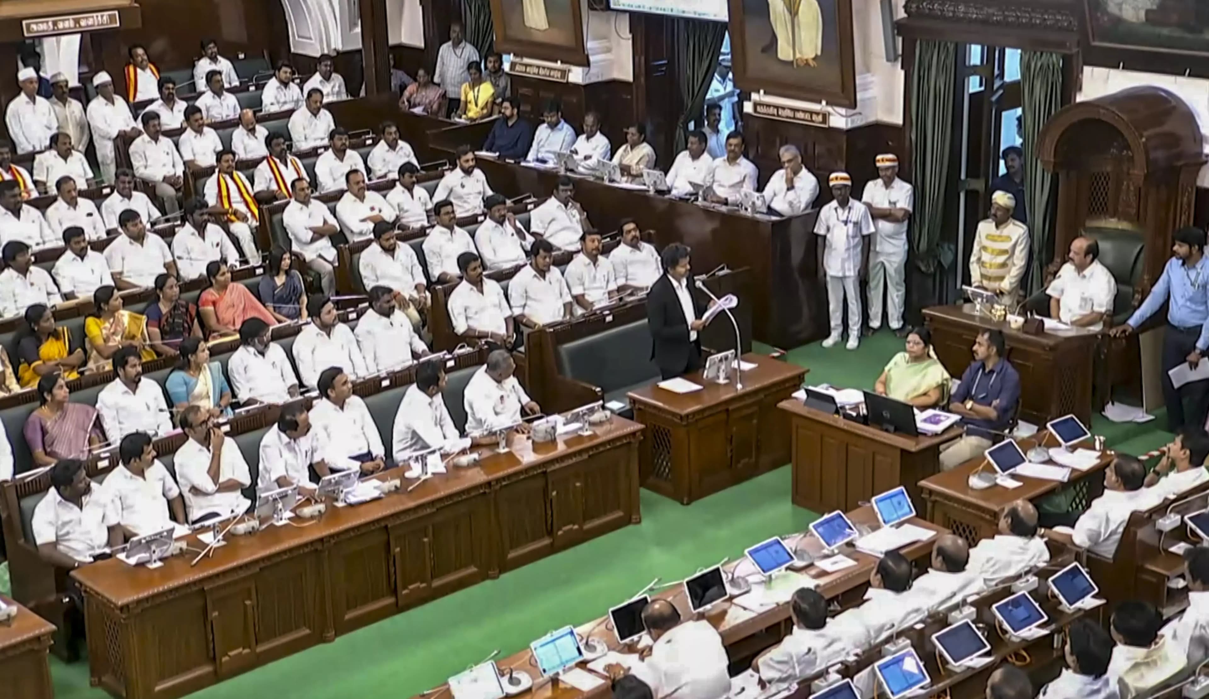 DMK MLAs Walk Out After CM Vijay Denies Horse Trading Allegations