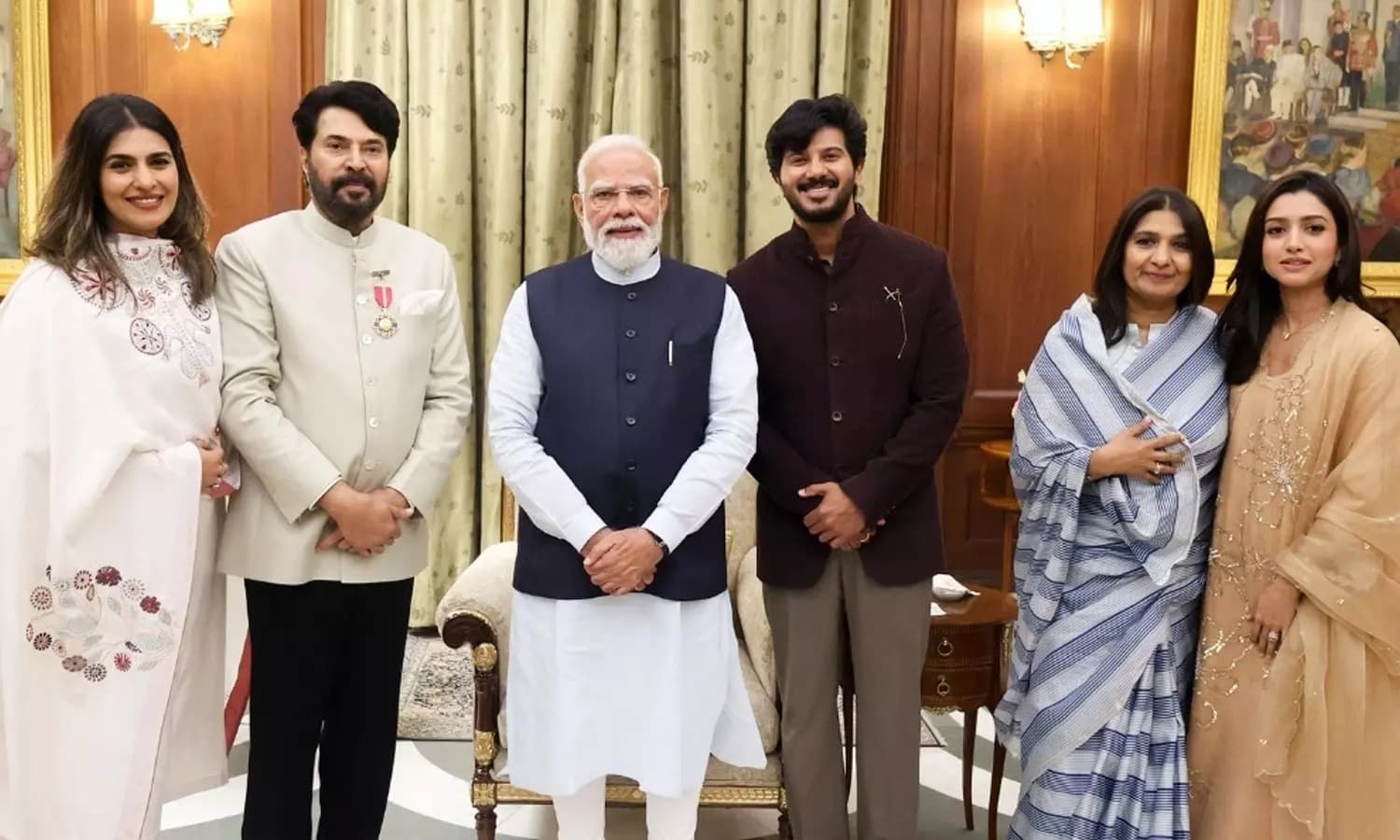 PM Narendra Modi Meets Mammootty and Family After Padma Awards Ceremony