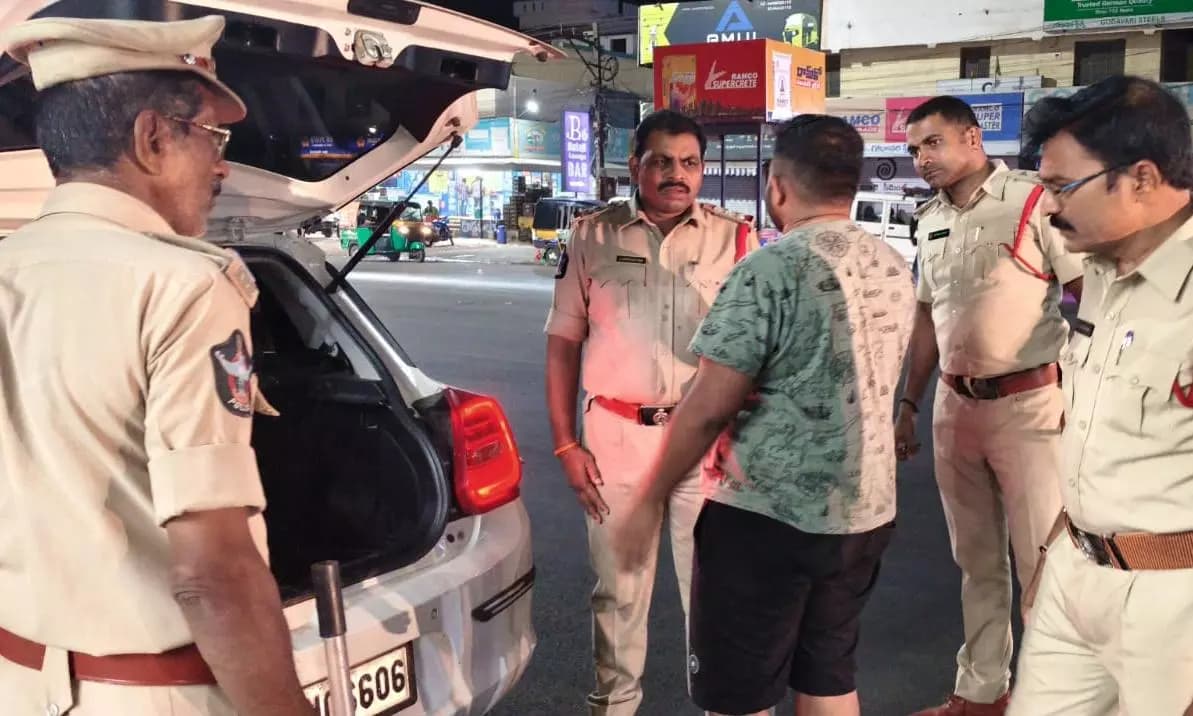Nellore Police Conduct Enforced Drive Registering 410 Cases