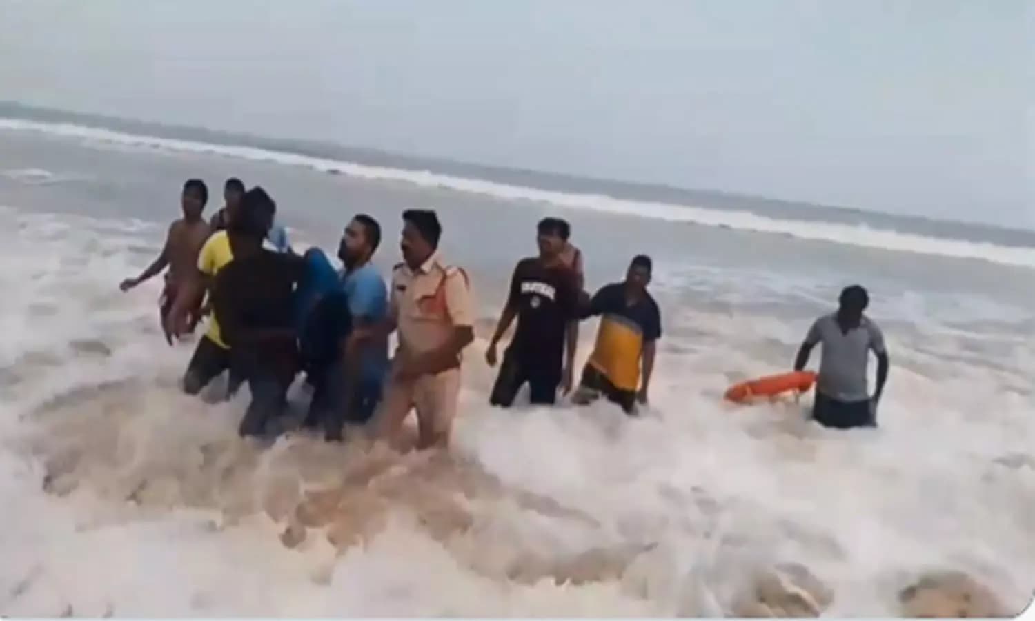 Marine Constable Heroically Saves Teen From Drowning At Chirala Beach