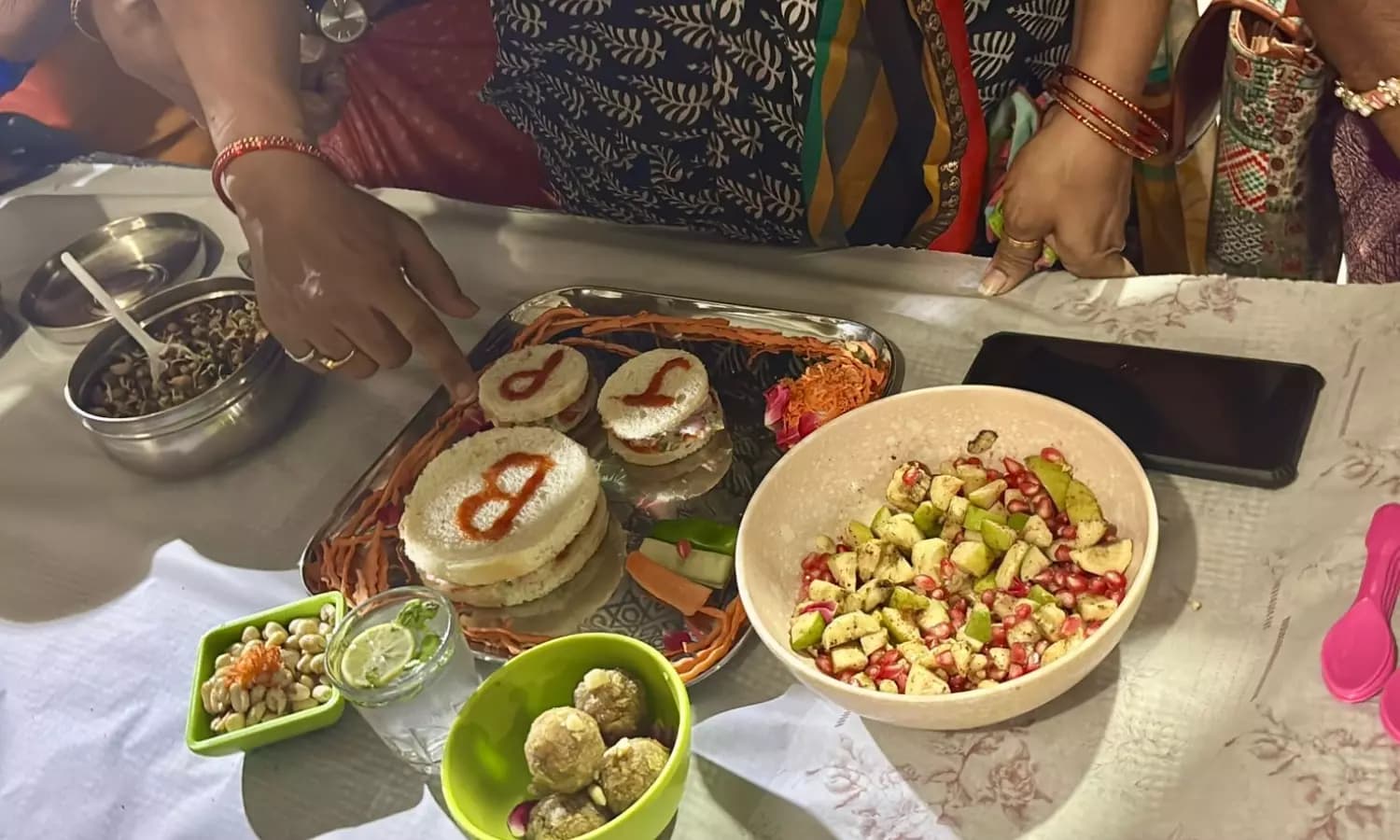 BJP Mahila Morcha Promotes Flameless Cooking to Reduce LPG and Oil Usage